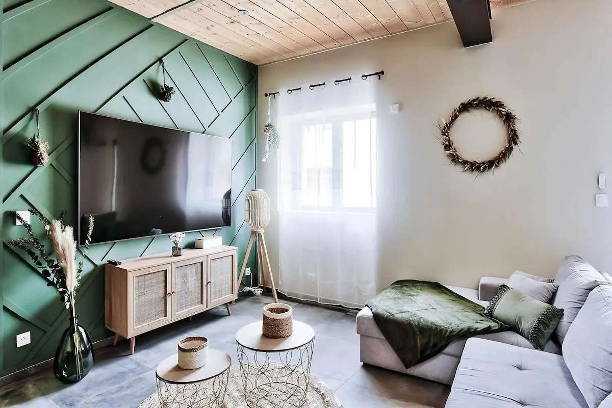 Holiday home Gite Evasion, Calme En Campagne Saint-Trivier-sur-Moignans